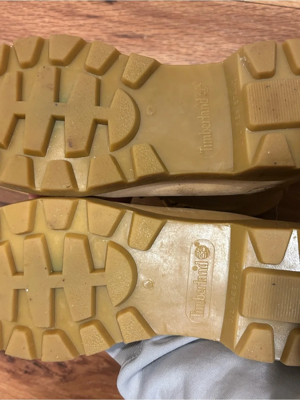 Timberland 10066 6-Inch Basic Waterproof Boots Wheat Nubuck Men’s Size 7